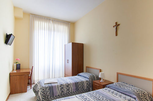 Ostello Suore Carmelitane Villa Montemario Roma